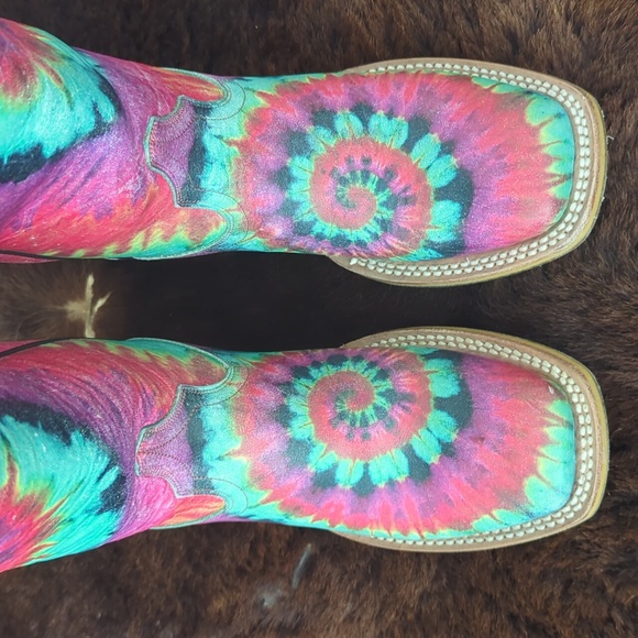TIN HAUL "Happy Hippie" groovy rainbow tie dye leather cowgirl boots sz 6.5 EUC - Picture 13 of 16